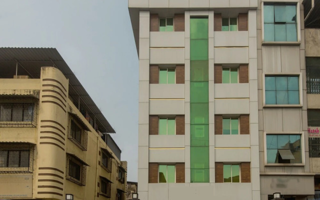 OYO 8207 Vashi