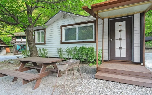 Yeongwol Wood Valley Pension