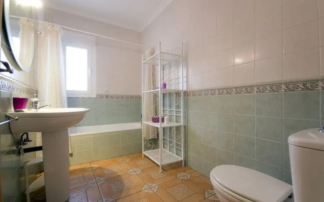 Casa con piscina privada - ESTACION1901