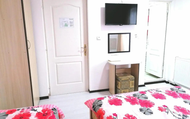 Teo Guest Rooms