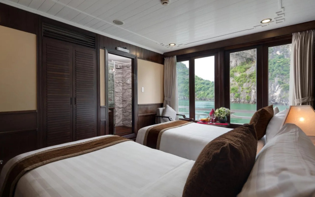 Pelican Halong Cruise