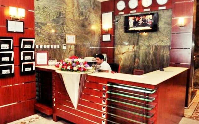 Johny International Hotel
