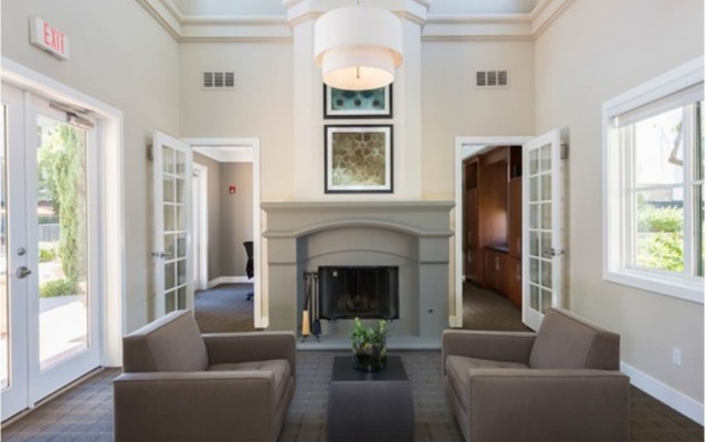 Global Luxury Suites Bridgepoint Circle