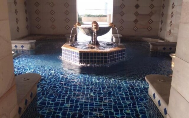 Baan Sathorn Riverfront