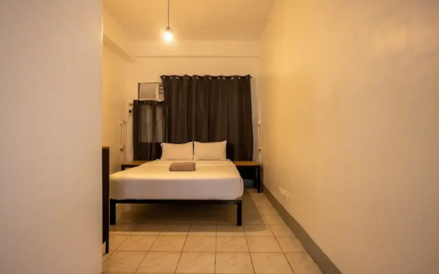 Mad Monkey Cebu City - Adults Only