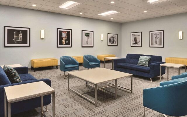 Radisson Hotel and Conference Center Fond du Lac