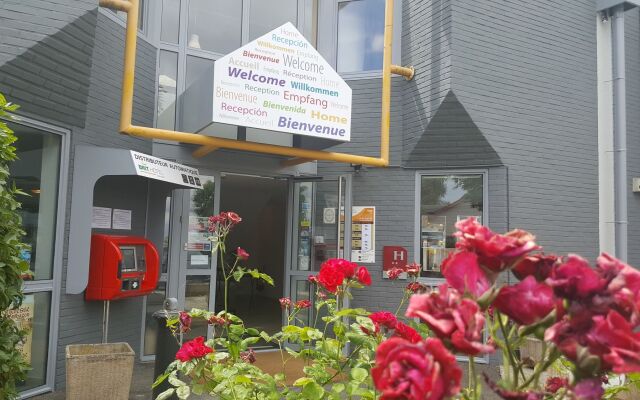 Brit Hotel Tours Nord