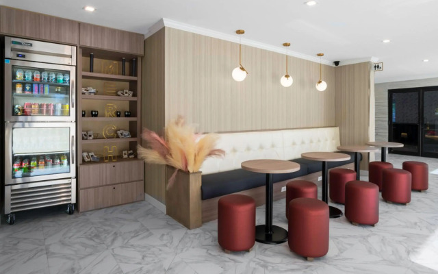 voco Niagara Falls - The Cadence by IHG