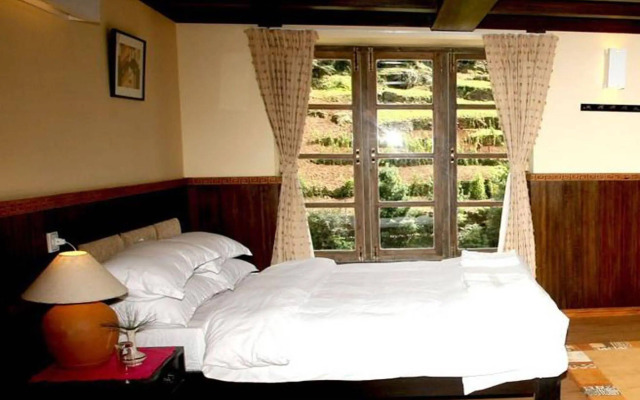 Mountain Lodges of Nepal - Monjo