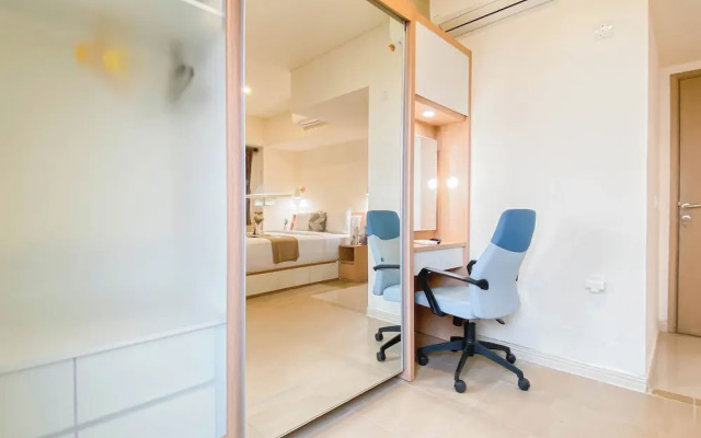 Spacious and Comfy Designed 2BR at Meikarta Apartment