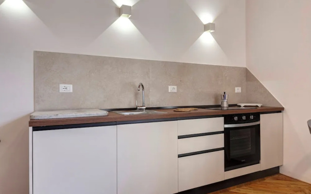 San Gallo Apartment by Mamo Florence