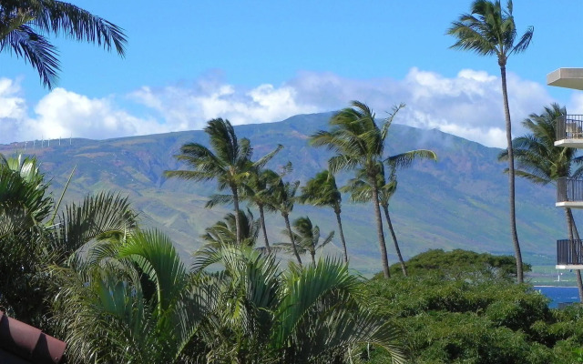 Luana Kai Resort