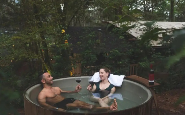 Nuez Incredible Logde in the Forest With Private Jacuzzi