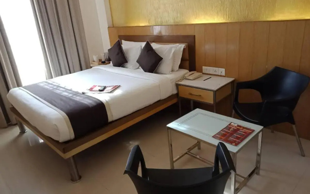 Hotel Sandesh Kingston