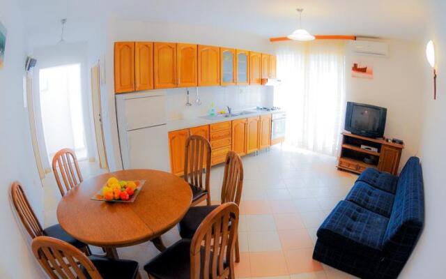 Apartments Vuko