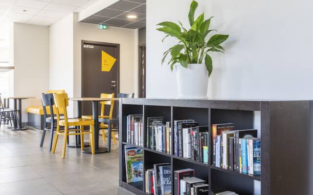 B&B HOTEL Saint-Martin-de-Crau Alpilles Camargue