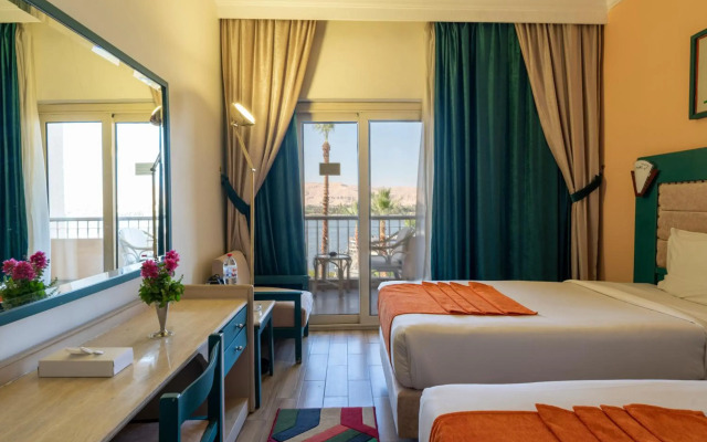 Aracan Eatabe Luxor Hotel