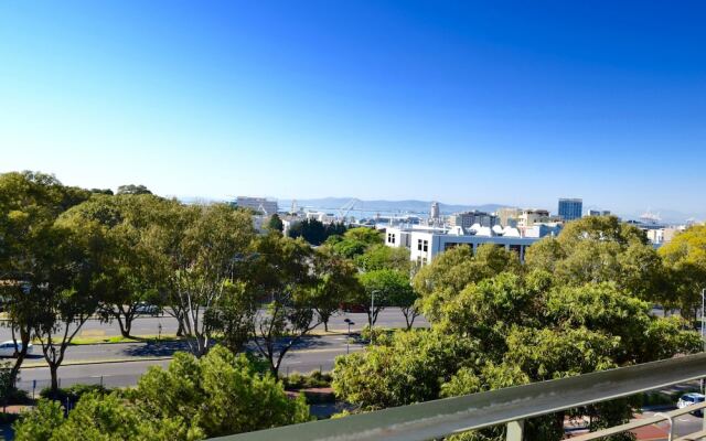 1 Bedroom Apartment in Green Point Cape Town