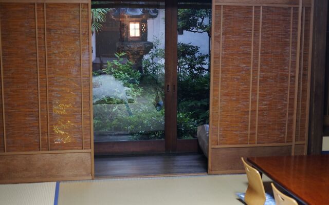 Toshiharu Ryokan