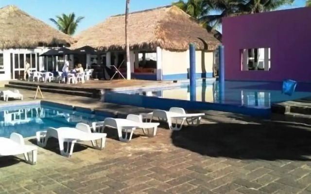 Casa Los Reyes Cerritos 8