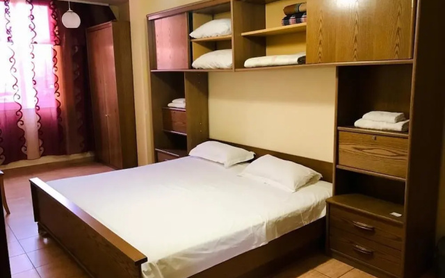 Room-enki's Guesthouse Tirana