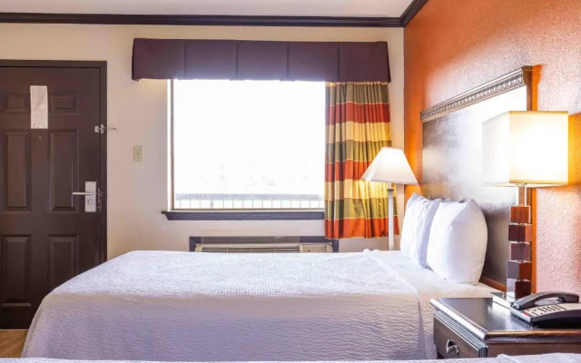 Days Inn by Wyndham Oklahoma City/Moore