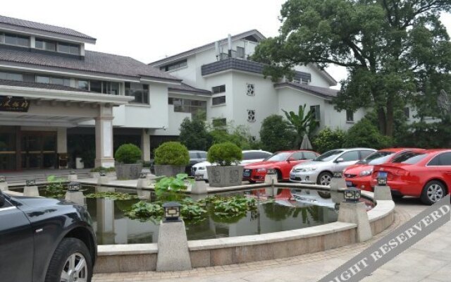 Longjing No.3 Resort