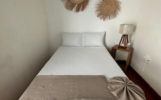 Creta Hotel & Suites