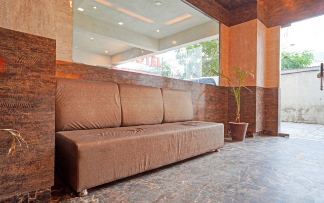 Oyo Townhouse 432 Mangal Residency