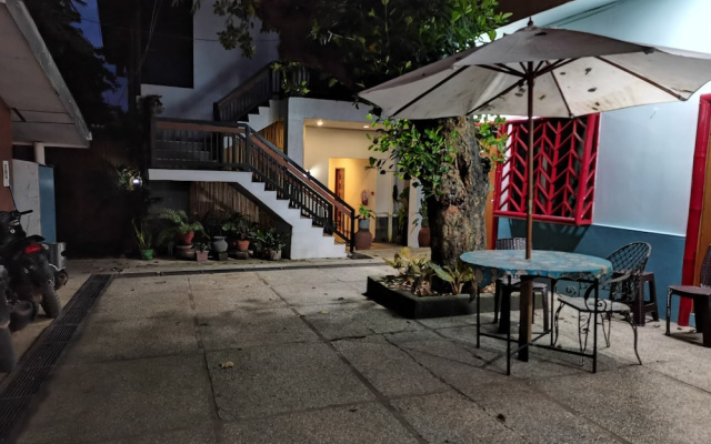 Coron Town Travellers Inn