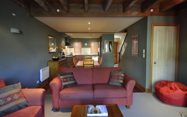 Luxury on Lansdown