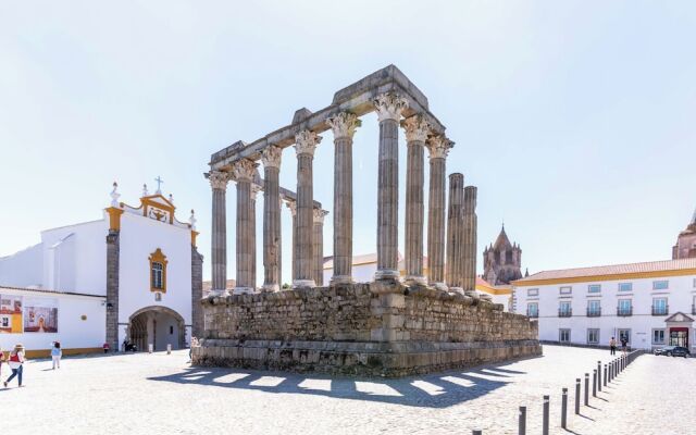 limehome Evora Rua de Machede 52
