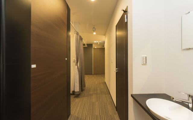 Ryoma Nishiooi I - Hostel