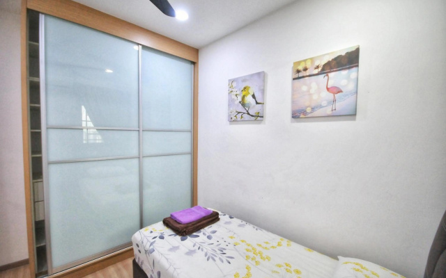 Rusnoor Homestay Alami Residensi 2-17-2 – Guest Rooms – Shah Alam