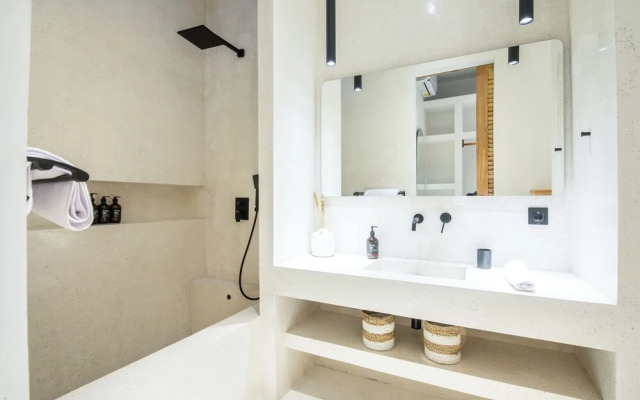 ULU 3 · 2br Villa