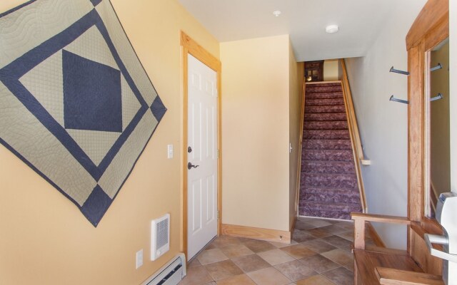 Thunder Mountain S8 2 Bedroom Condo by RedAwning