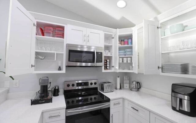 Cape Coral Duplex: Pool, Hot Tub, & Sunrise Views
