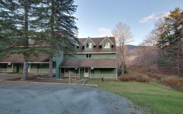 Northbrook Condo 3 Bedroom Condo