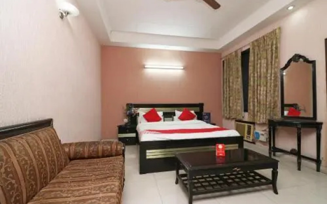 Bharat Guest House By OYO Rooms