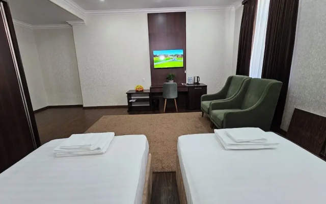 Grand Turon Hotel