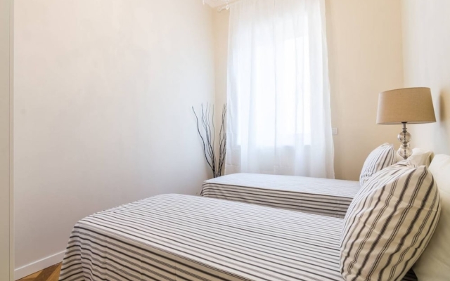 Luxury 3 Bedrooms Near Duomo