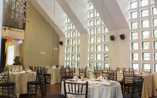 Isabella Boutique Hotel