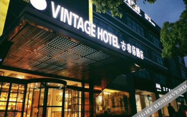 Vintage Hotel
