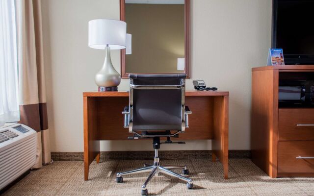 Comfort Inn Dickson