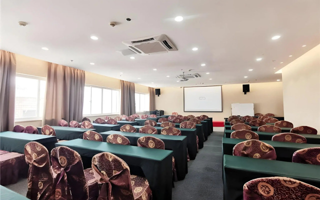 Motel 268 Xiamen Train Station