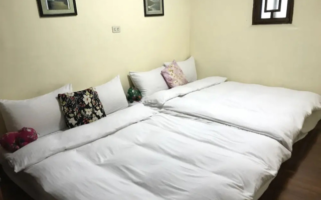 Love nostalgia No. 53 B&B