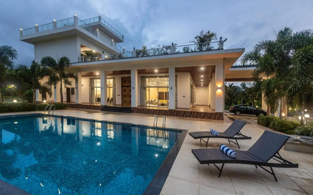 Saffronstays Odyssey, Karjat