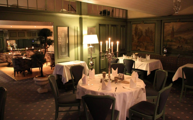 Hotel am Berghang
