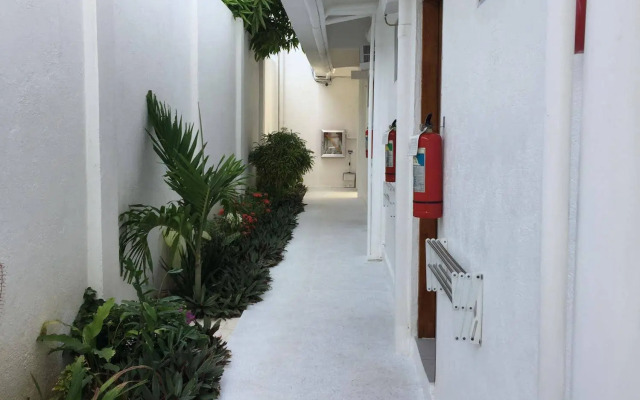Coron Bluewave Hotel