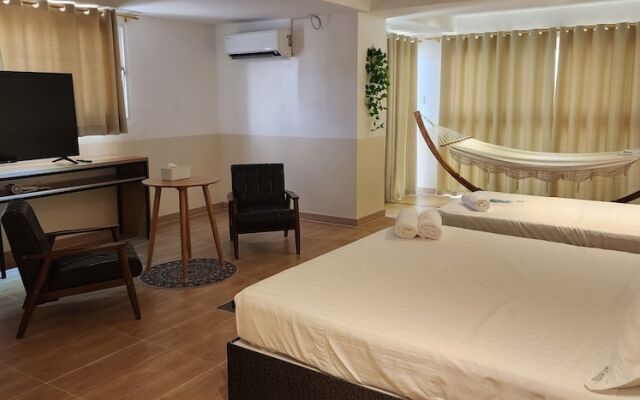 Sky Hotel